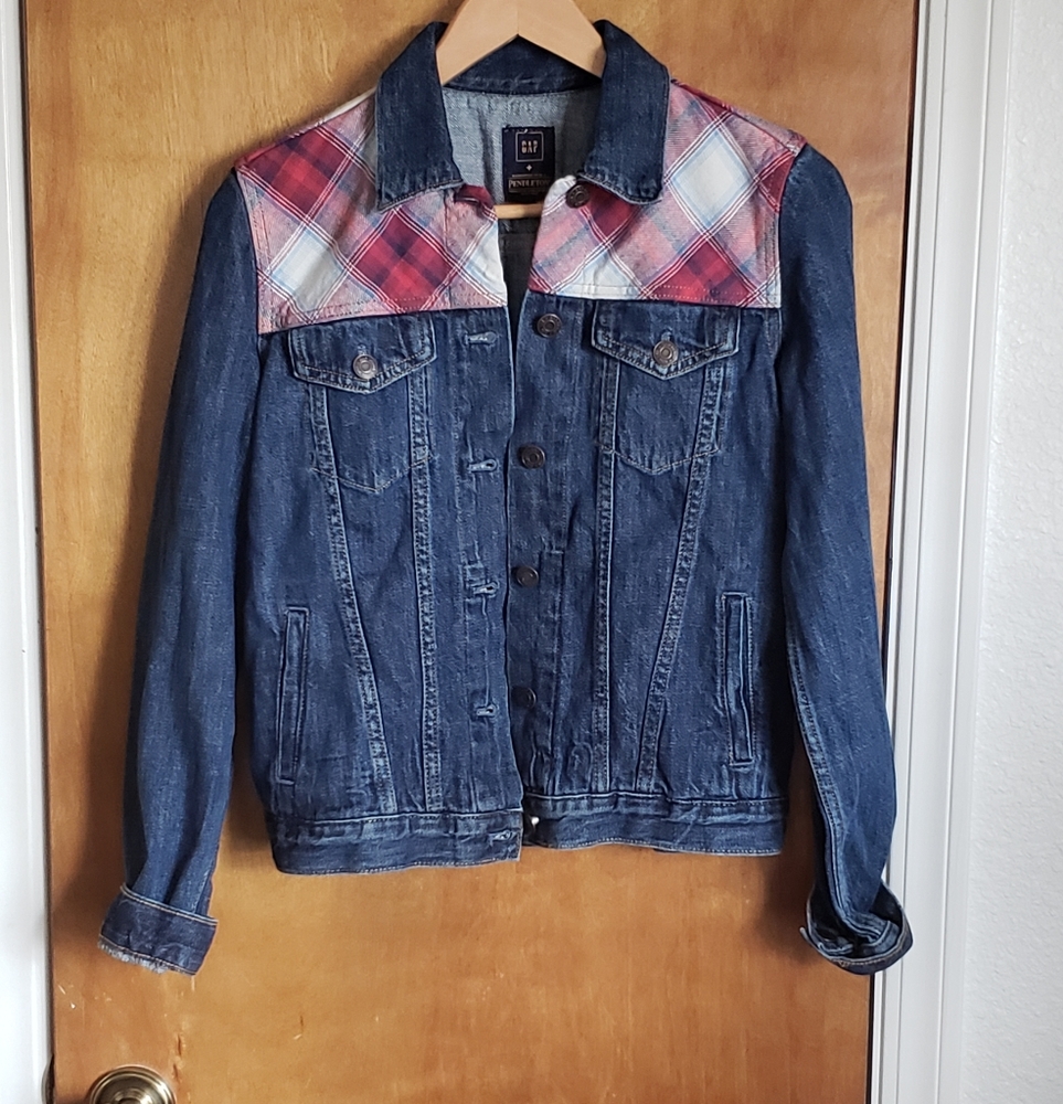 ICONIC Vintage GAP & PENDLETON denim cropped jean jacket